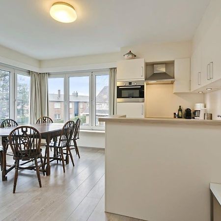Huswell - Lovely Family Apartment 50 Meters From The Sea De Haan Exterior photo